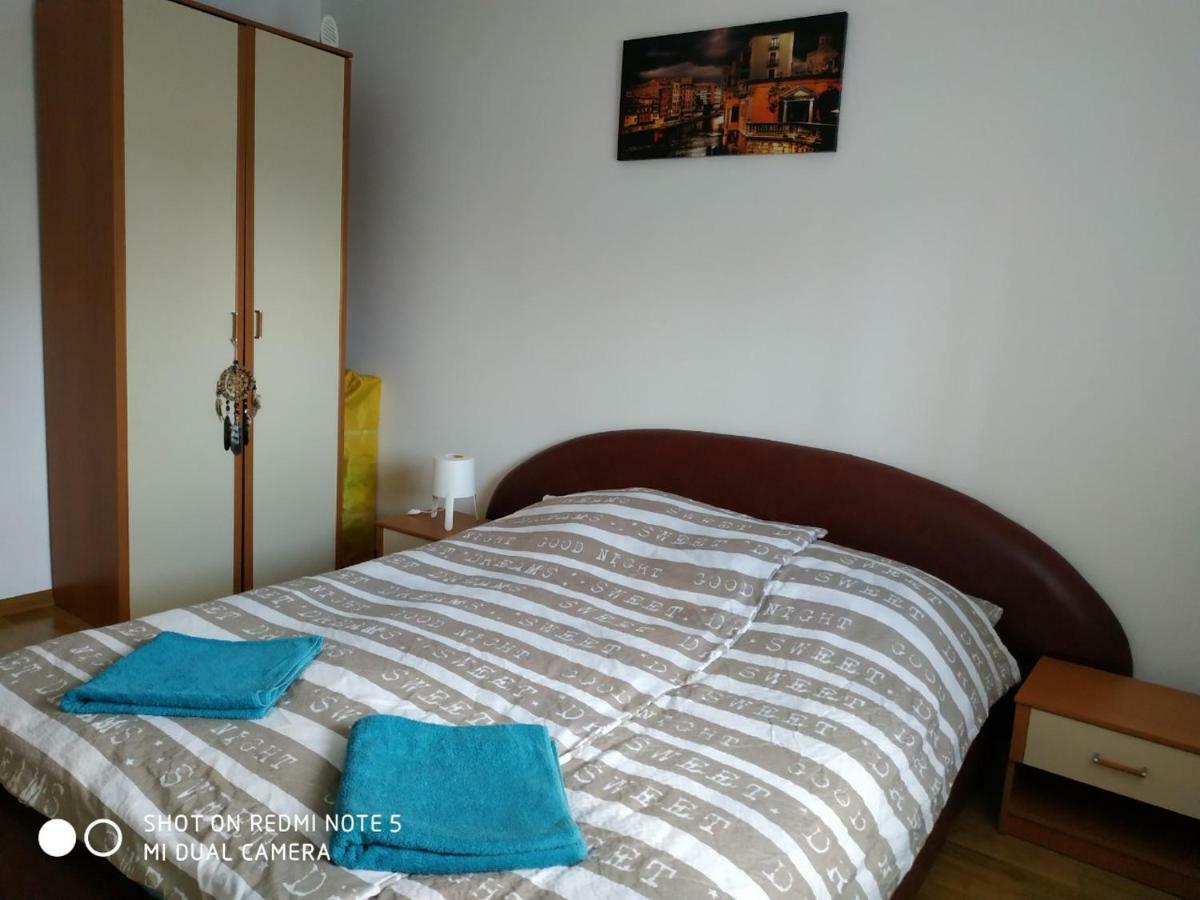 Apartment Jelena Зренянин Экстерьер фото